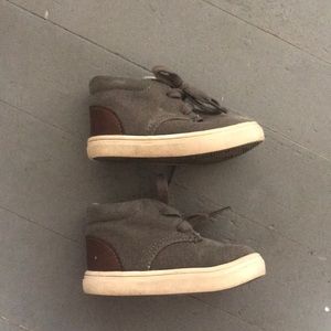 Size 5 cat and Jack shoes